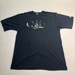 Vintage Volcom Men's Black T-Shirt